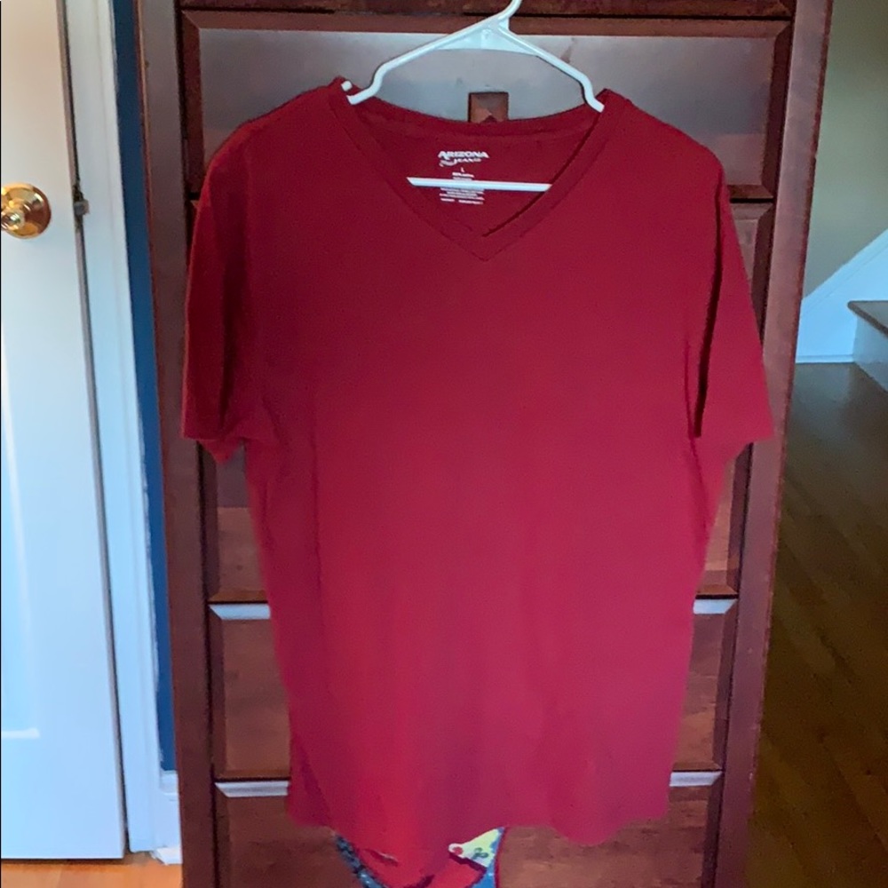 Men’s  V neck red t-shirt size large .